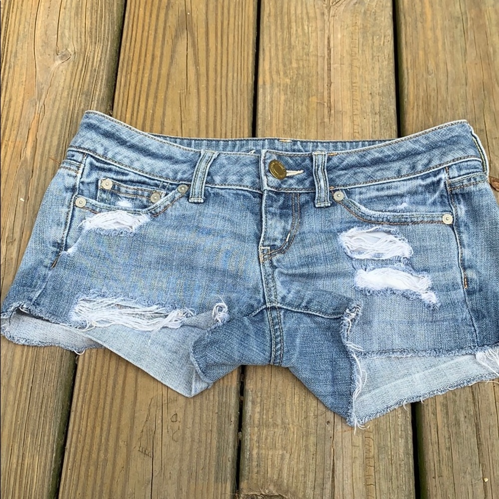 american eagle shorts